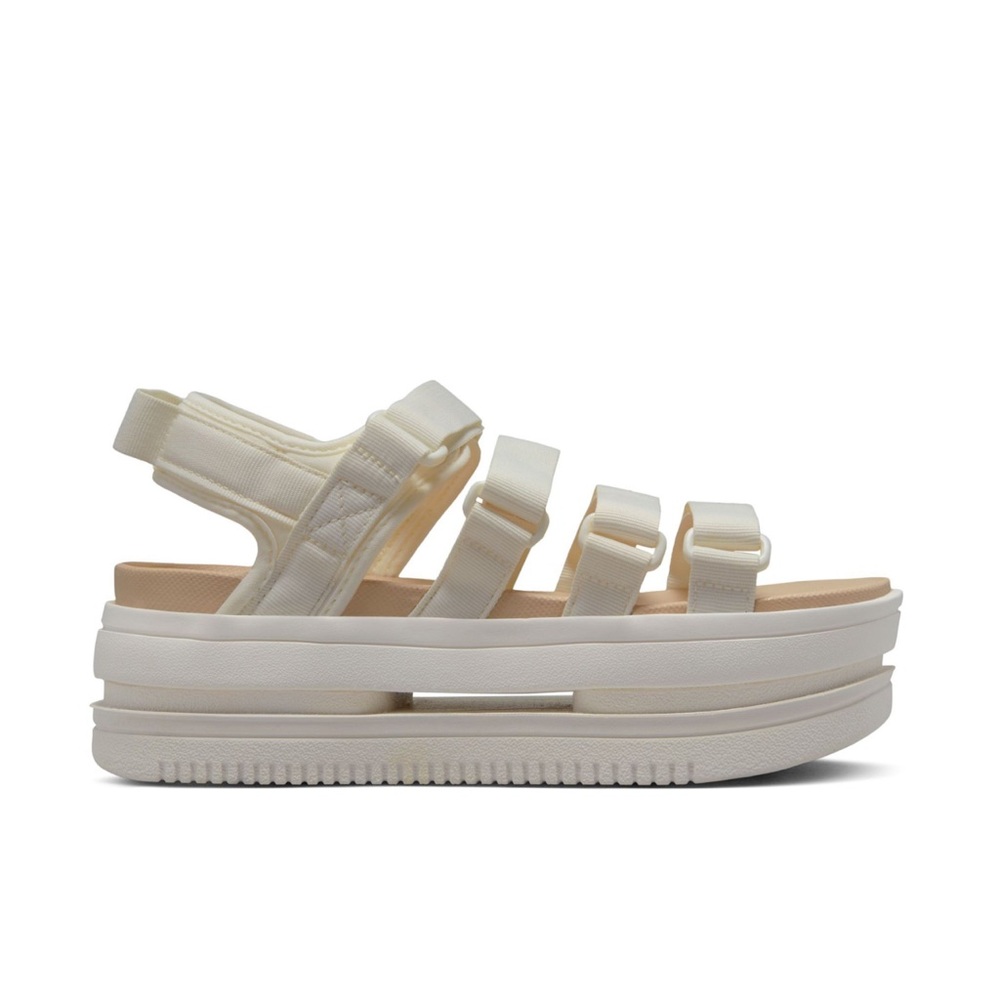 Women’s 9. Brand new. Never worn